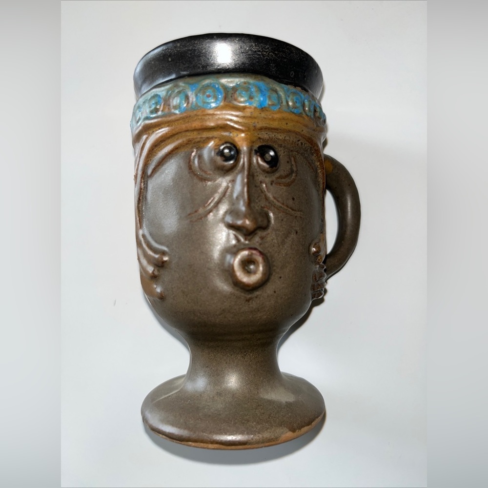 Pacific Stoneware welsh cup!